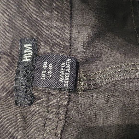 Pants - Picture 3 of 3